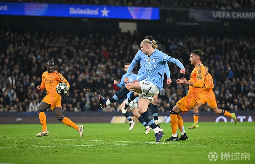 包含快讯:欧洲国家杯赛中曼城遭遇失利,小组晋级险象环生的词条 包含快讯:欧洲国家杯赛中曼城遭遇失利,小组晋级险象环生的词条