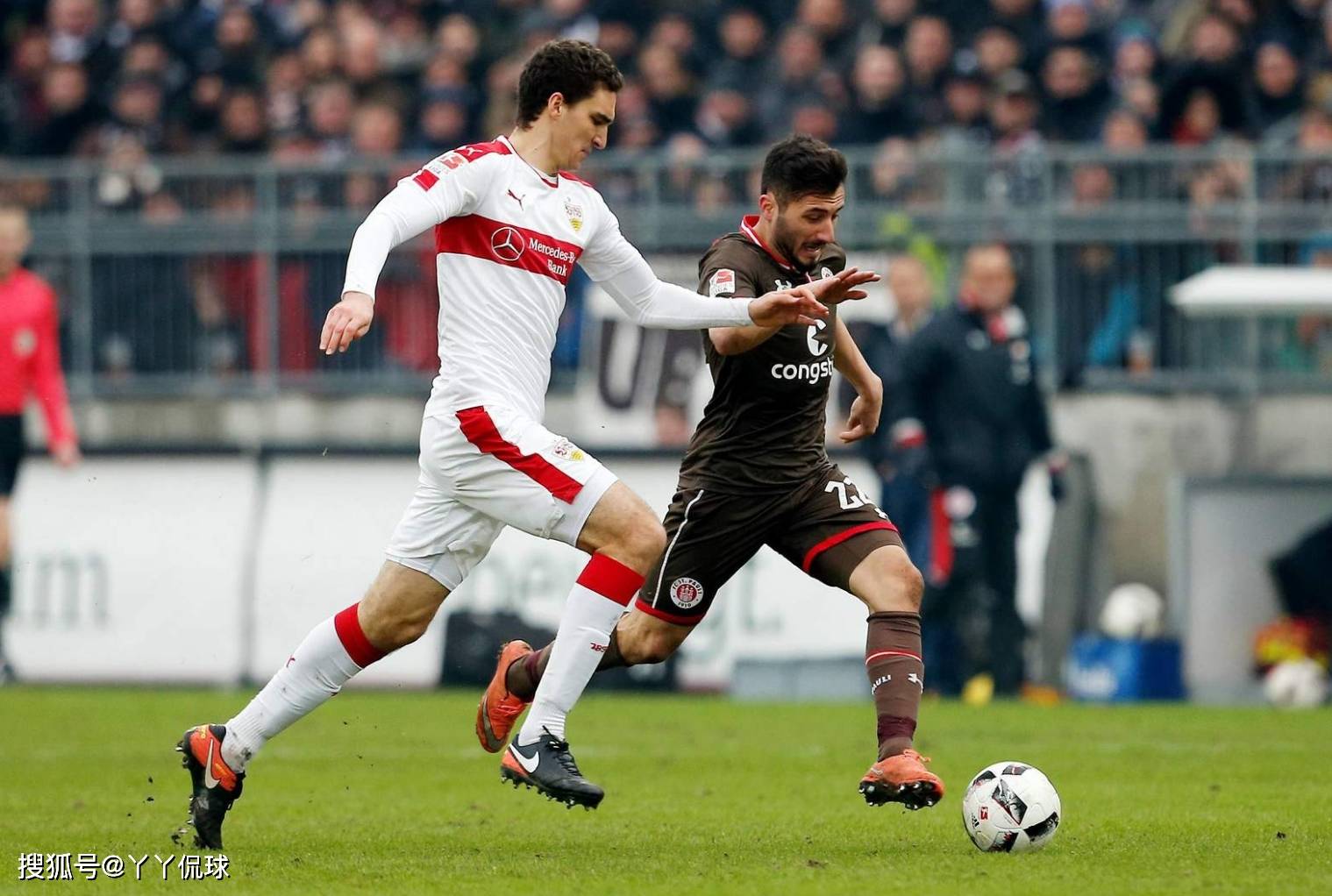 爱游戏-关于斯图加特球队主场战胜对手，保级希望重燃的信息