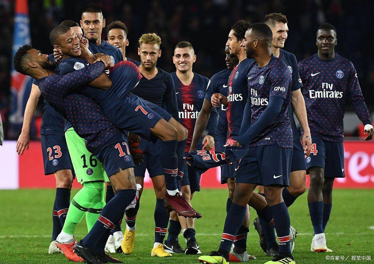 爱游戏官网-巴黎圣日耳曼大胜巴萨，豪取欧冠八强席位的简单介绍