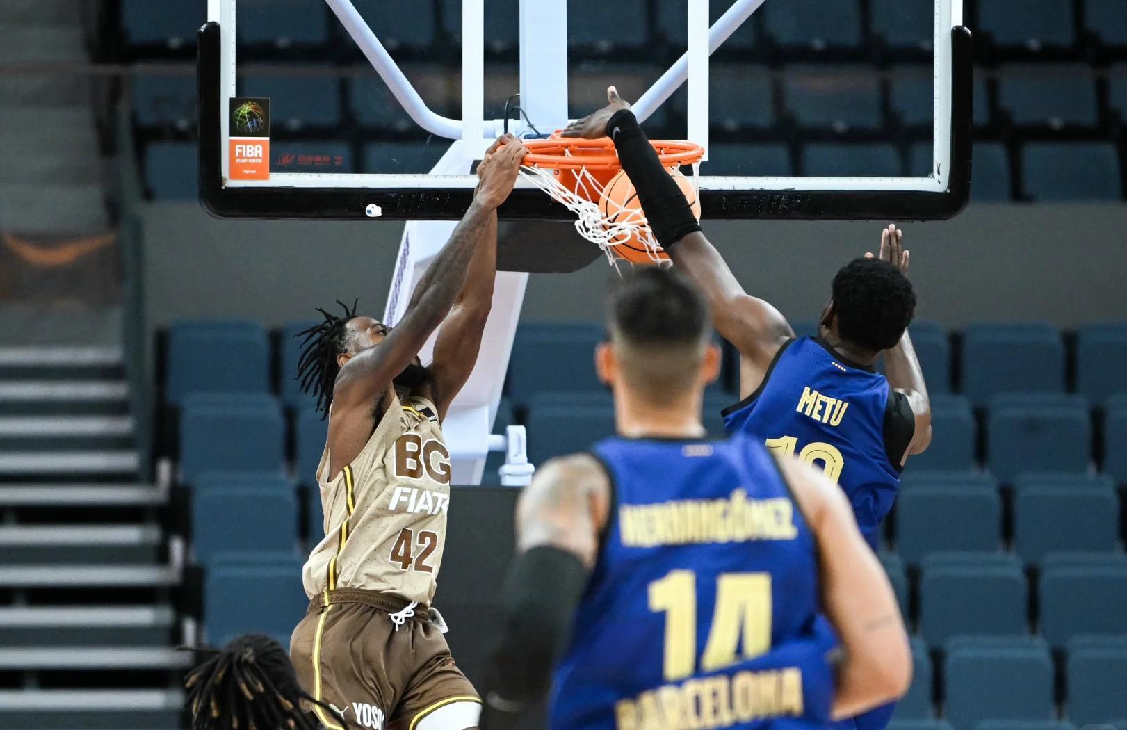 瓦拉多利德vs赫罗纳:劲旅大战谁能笑到最后?的简单介绍 瓦拉多利德vs赫罗纳:劲旅大战谁能笑到最后?的简单介绍