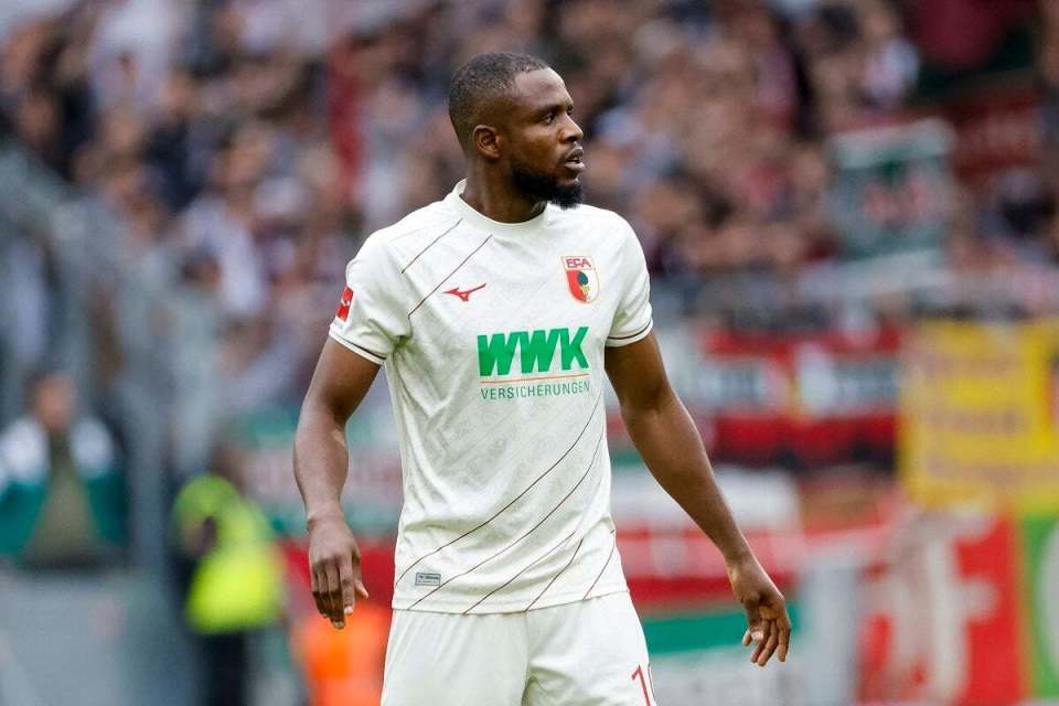 关于斯图加特失利跌入降级区三度危机的信息 关于斯图加特失利跌入降级区三度危机的信息