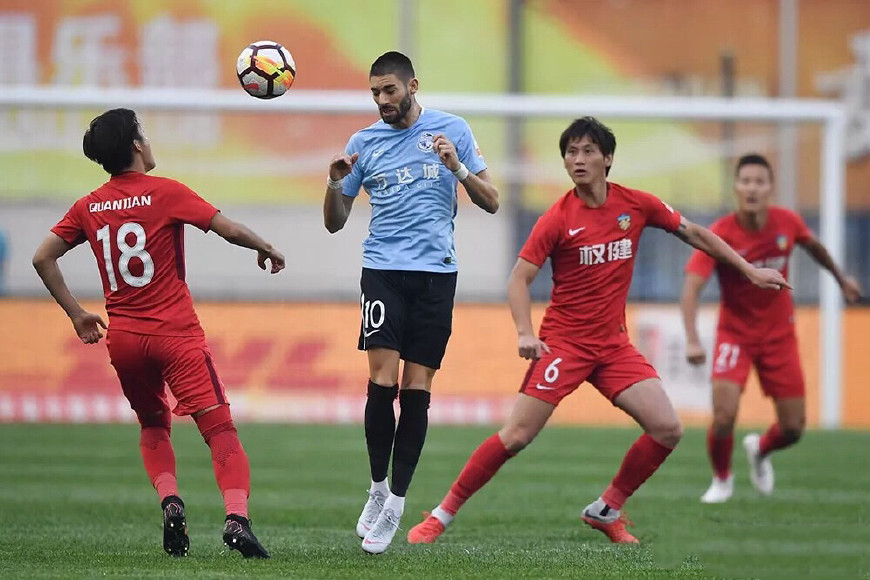 大连一方主场逆转,取得关键胜利 大连一方主场逆转,取得关键胜利