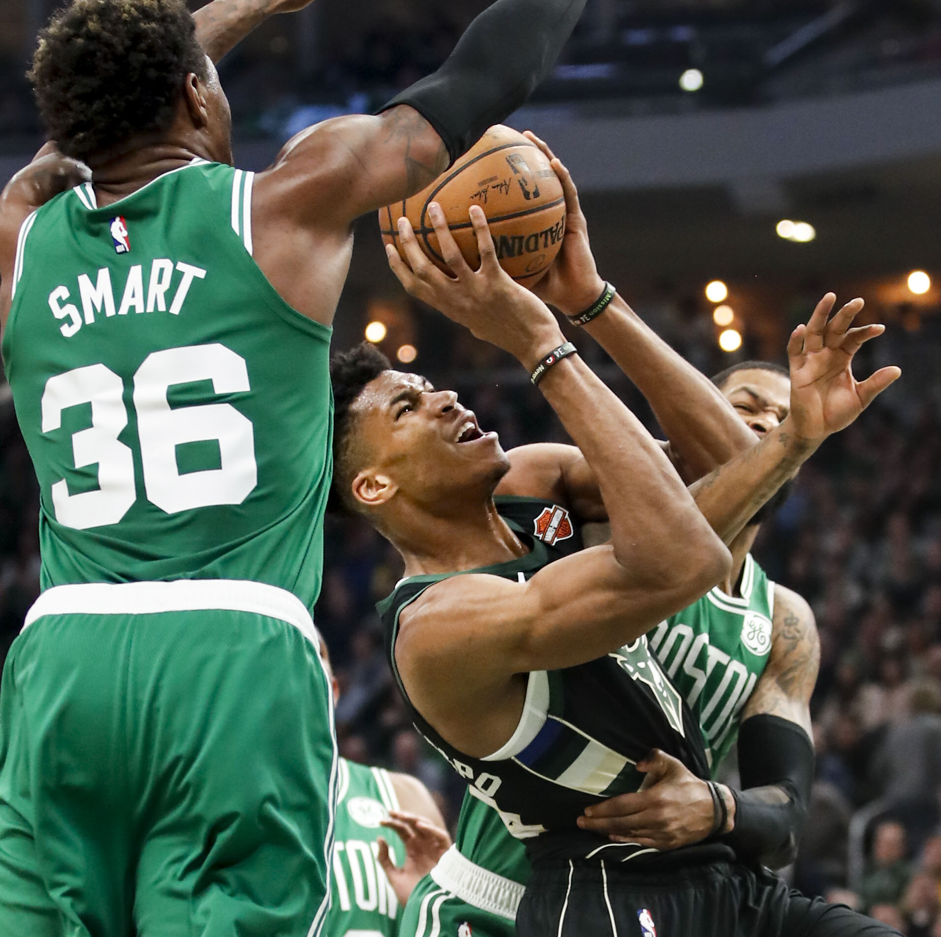 关于韩国篮球超级联赛:野牛队实力受质疑的信息 关于韩国篮球超级联赛:野牛队实力受质疑的信息