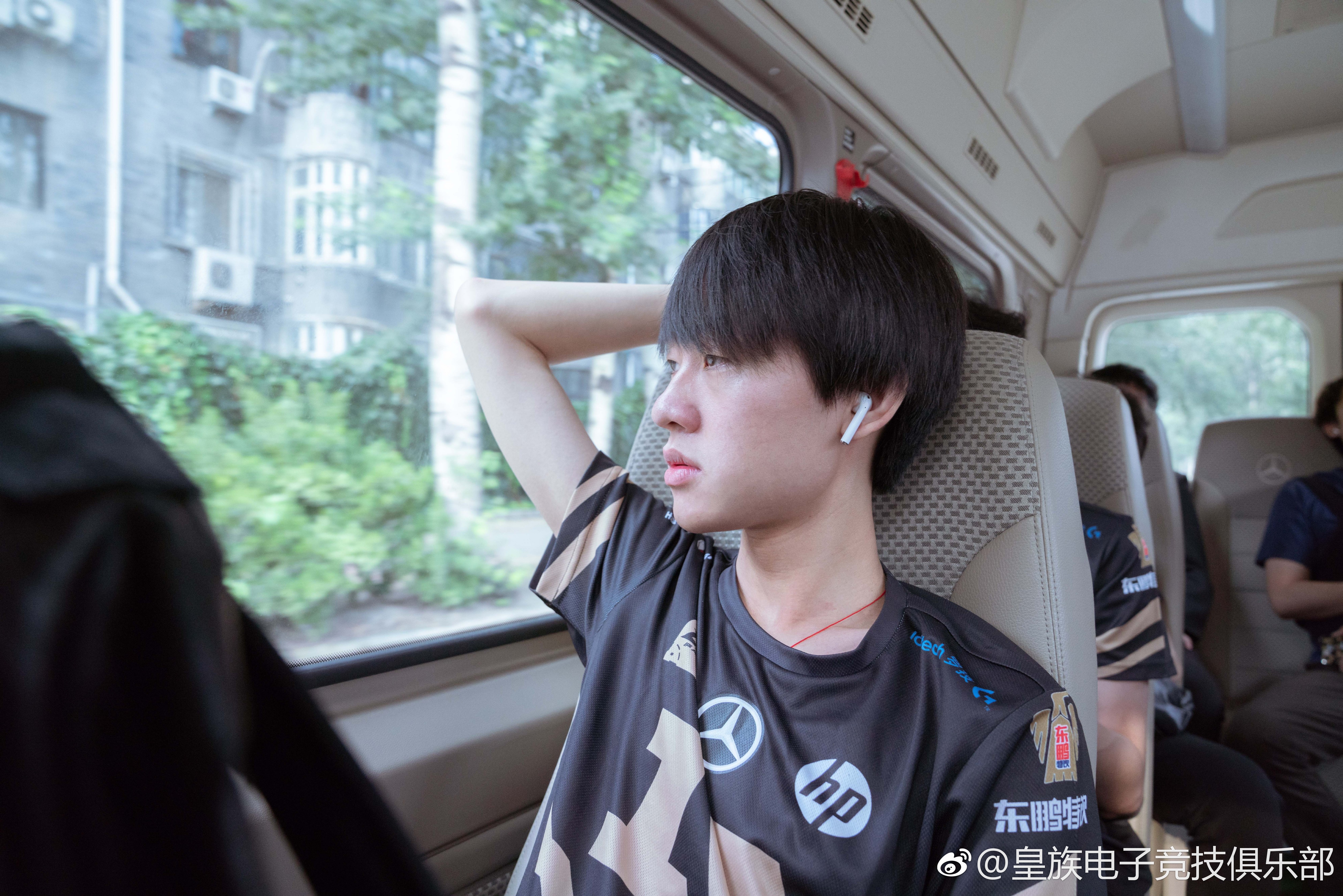 爱游戏官方入口-包含为荣誉而战：国家女足备战国际比赛积极备战的词条