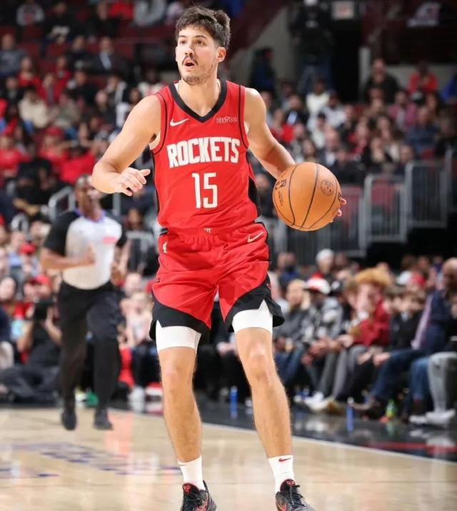 火箭被逆袭!主场优势难挡快船的疯狂反扑的简单介绍 火箭被逆袭!主场优势难挡快船的疯狂反扑的简单介绍