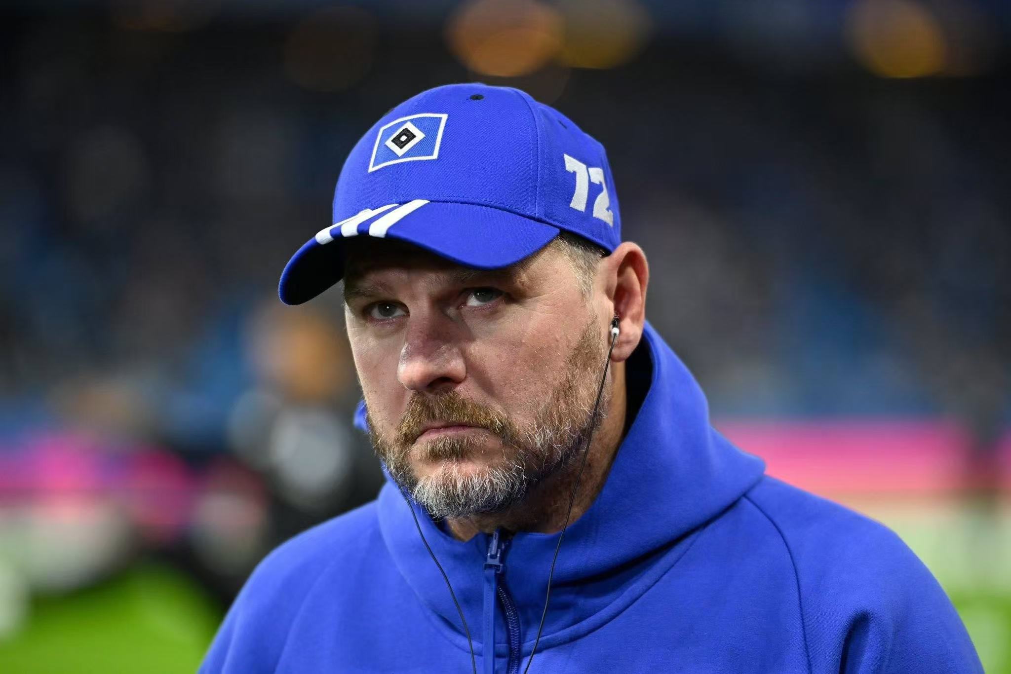 爱游戏官方入口-汉堡球员遭遇恶整事件曝光，德甲纪律问题频频引发讨论的简单介绍