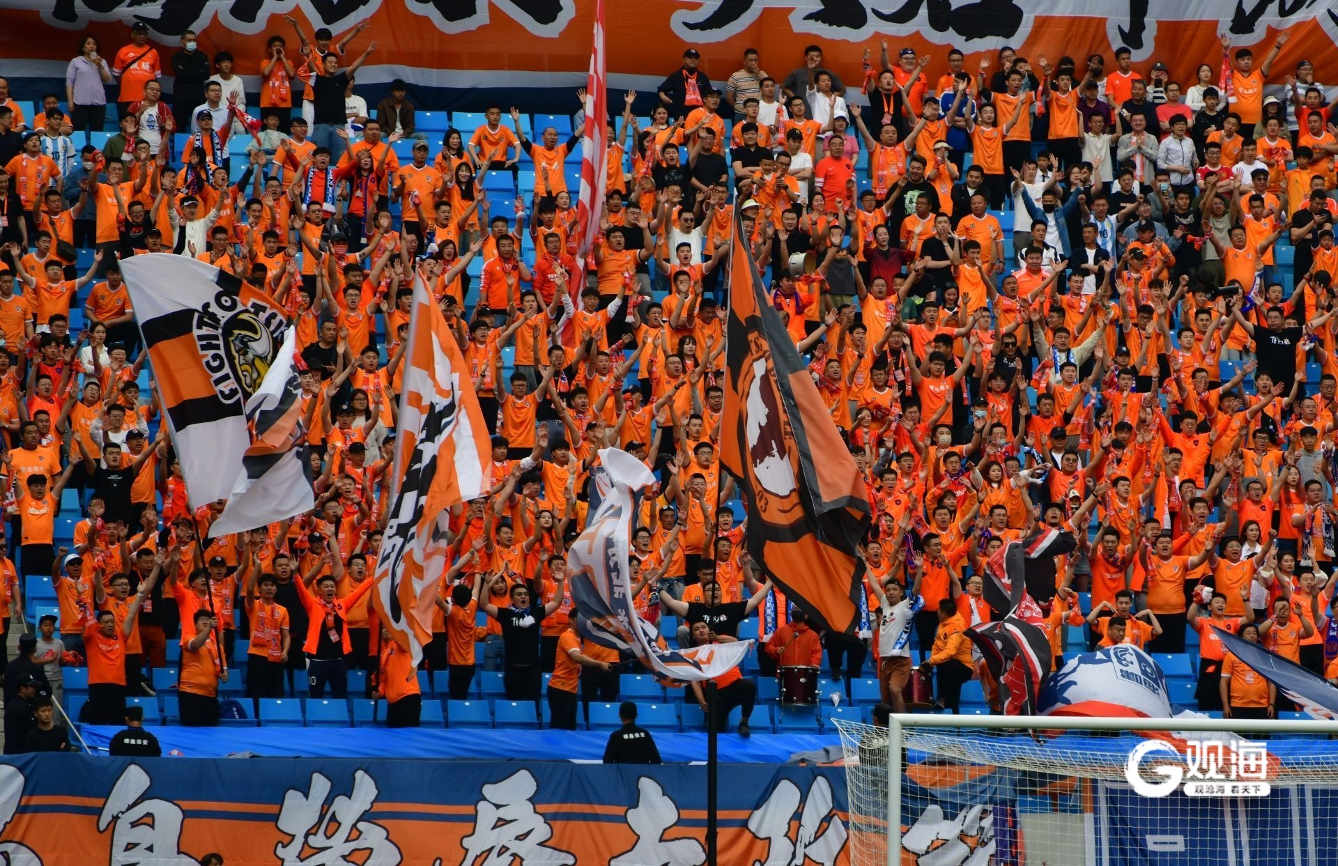 上海申花主场迎战青岛黄海,团结一心的简单介绍 上海申花主场迎战青岛黄海,团结一心的简单介绍