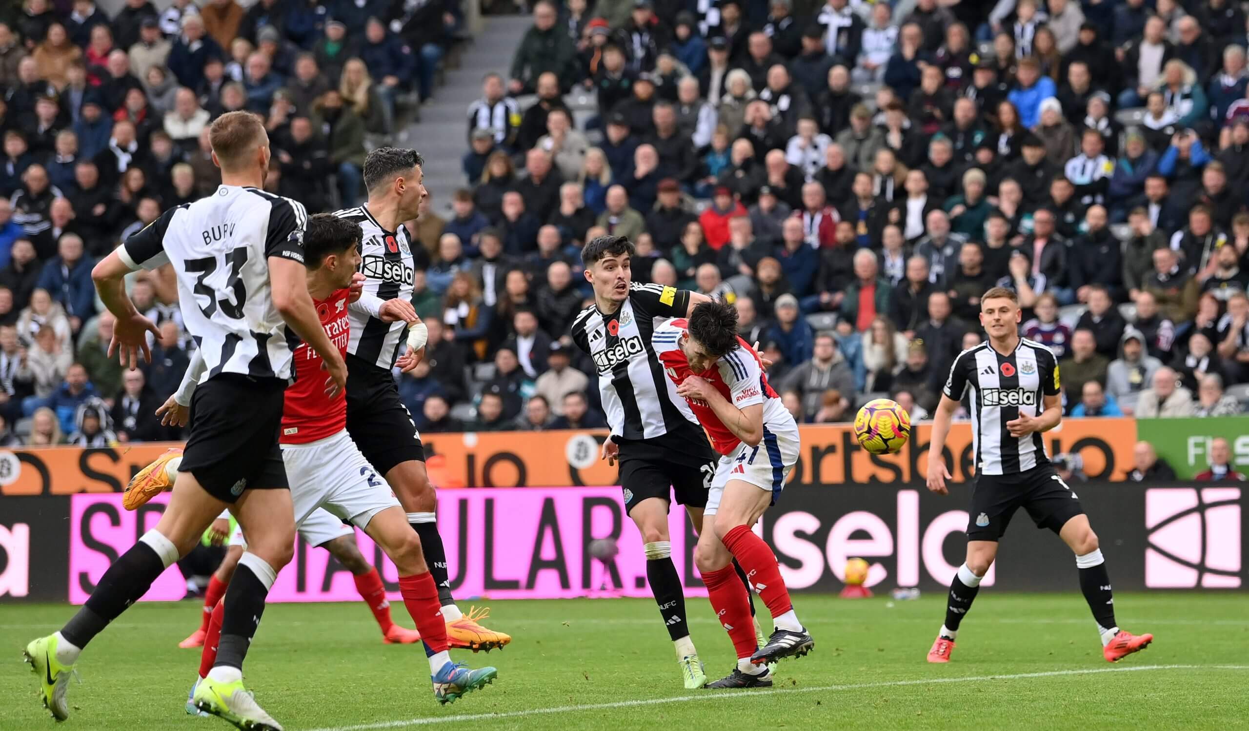 爱游戏体育-关于阿森纳遭逢不利，失球连连难获胜的信息