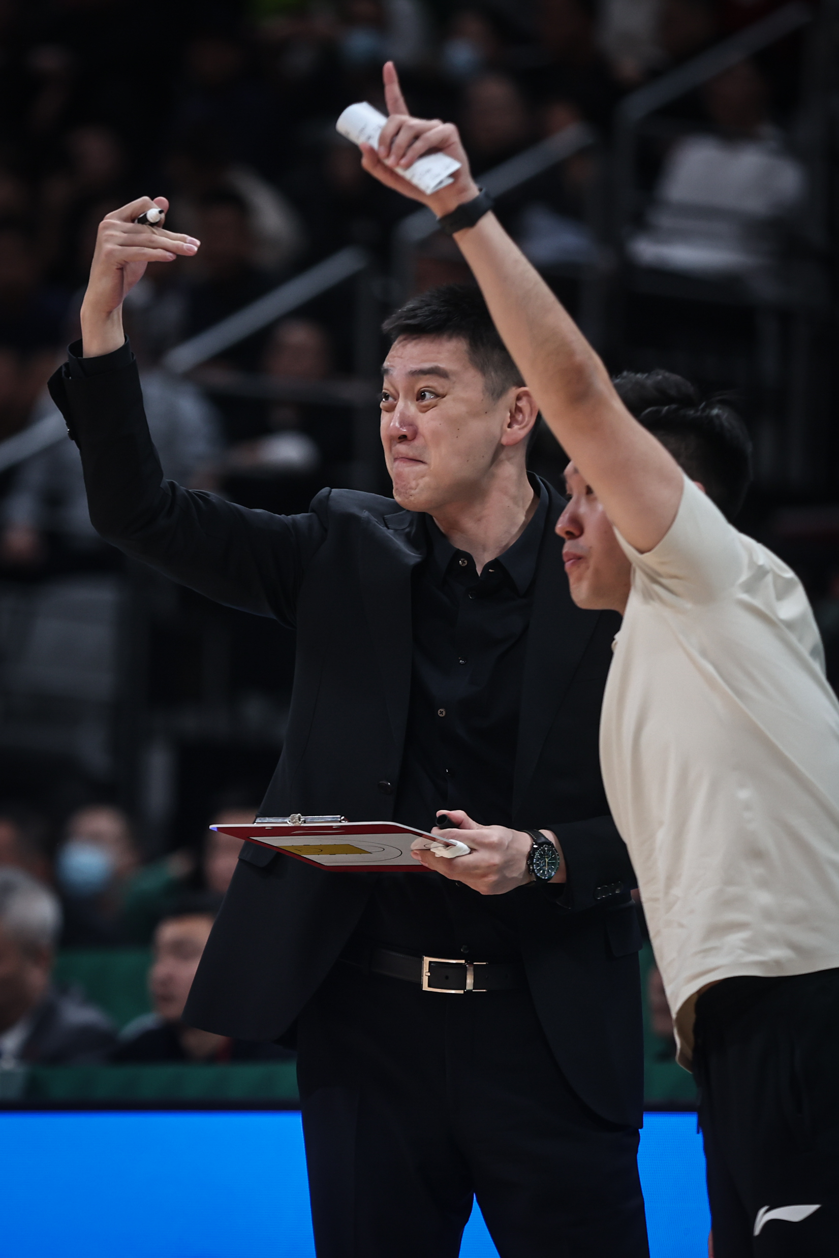 关于球队教练发表战术调整，备战下一场比赛的信息